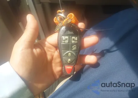 2012 Chrysler Town & Country Touring z USA, uszkodzony, nr VIN 2C4RC1BGXCR337591